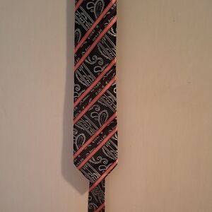 Montebelo Sophisticated Black and‎ Pink Striped Tie